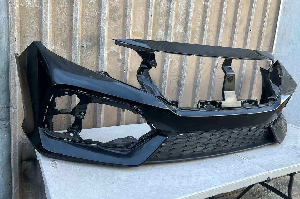 OEM Honda Civic Sport Front Bumper - Image 2